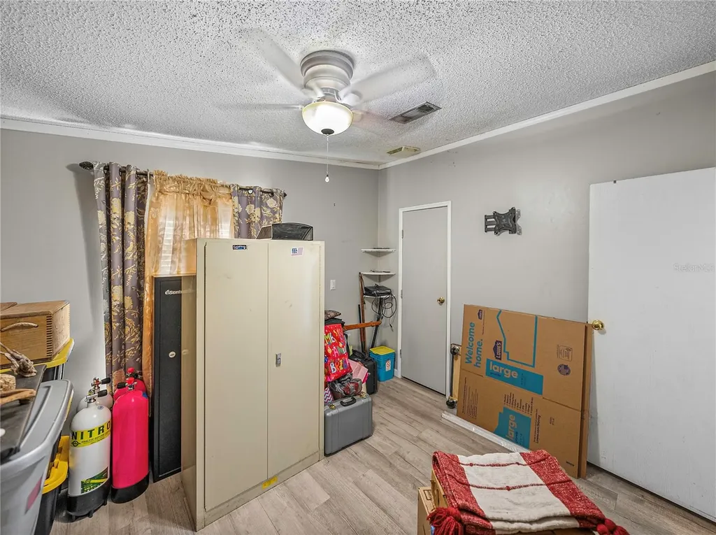 11404 Lithia Pinecrest Road Lithia FL 33547