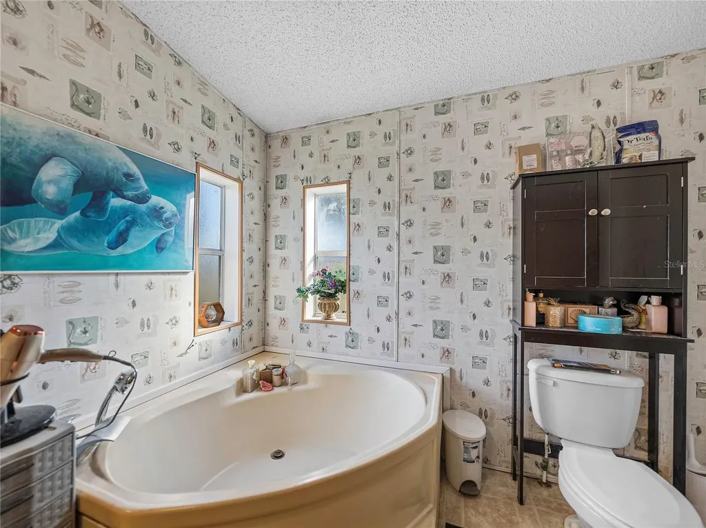 11404 Lithia Pinecrest Road Lithia FL 33547