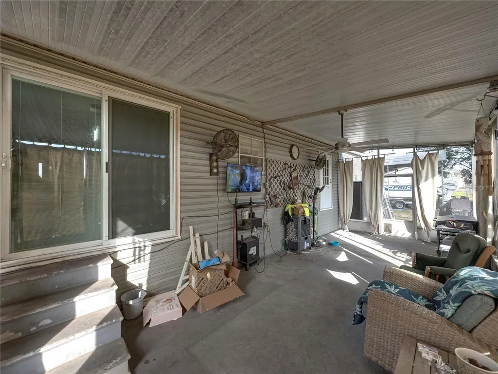 11404 Lithia Pinecrest Road Lithia FL 33547