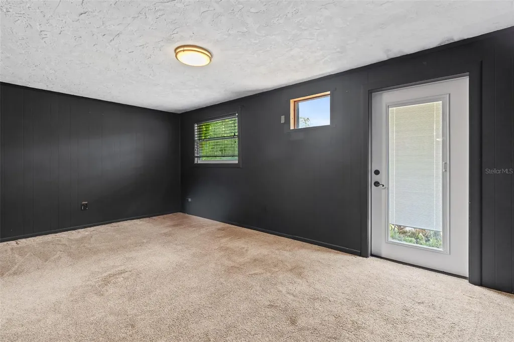 17351 NW 243rd Street High Springs FL 32643