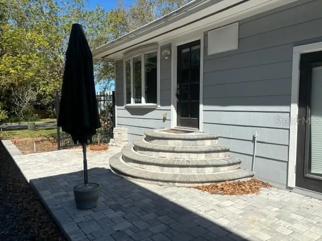 559 Chicago Avenue Dunedin FL 34698