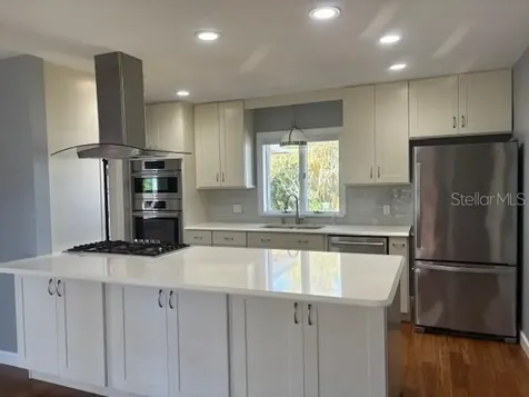 559 Chicago Avenue Dunedin FL 34698