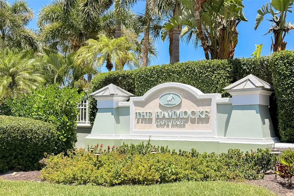 10700 Lemon Creek Loop Englewood FL 34224