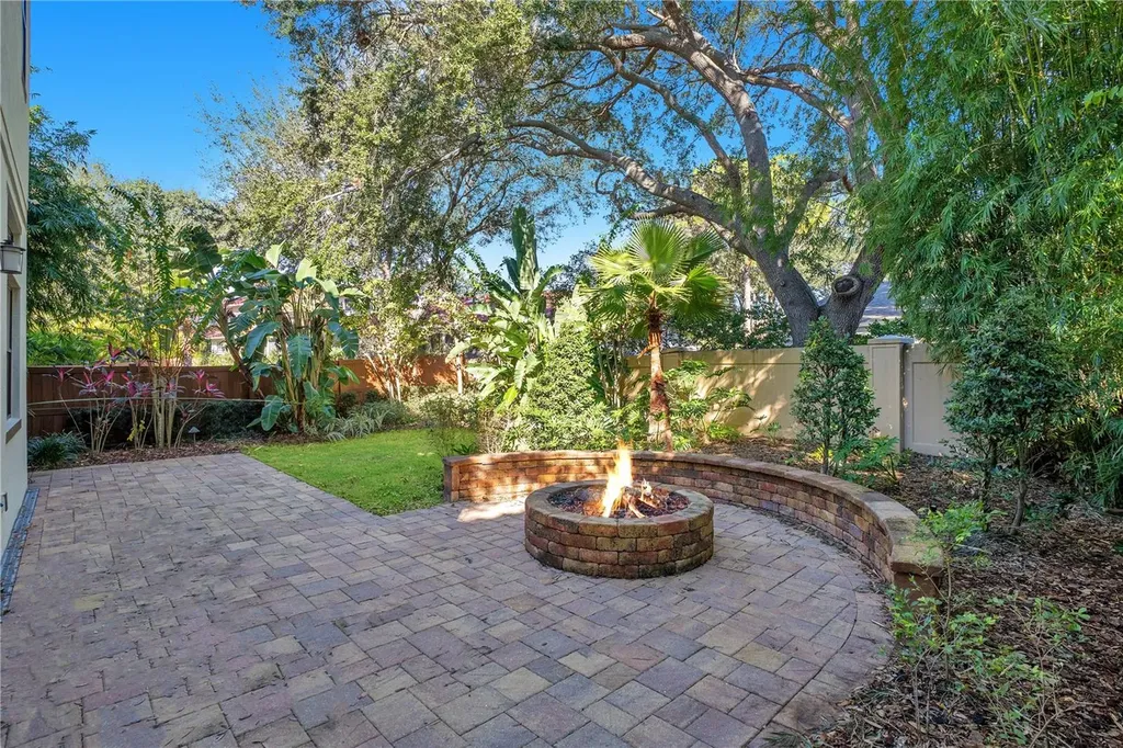 8149 Via Vittoria Way Orlando FL 32819