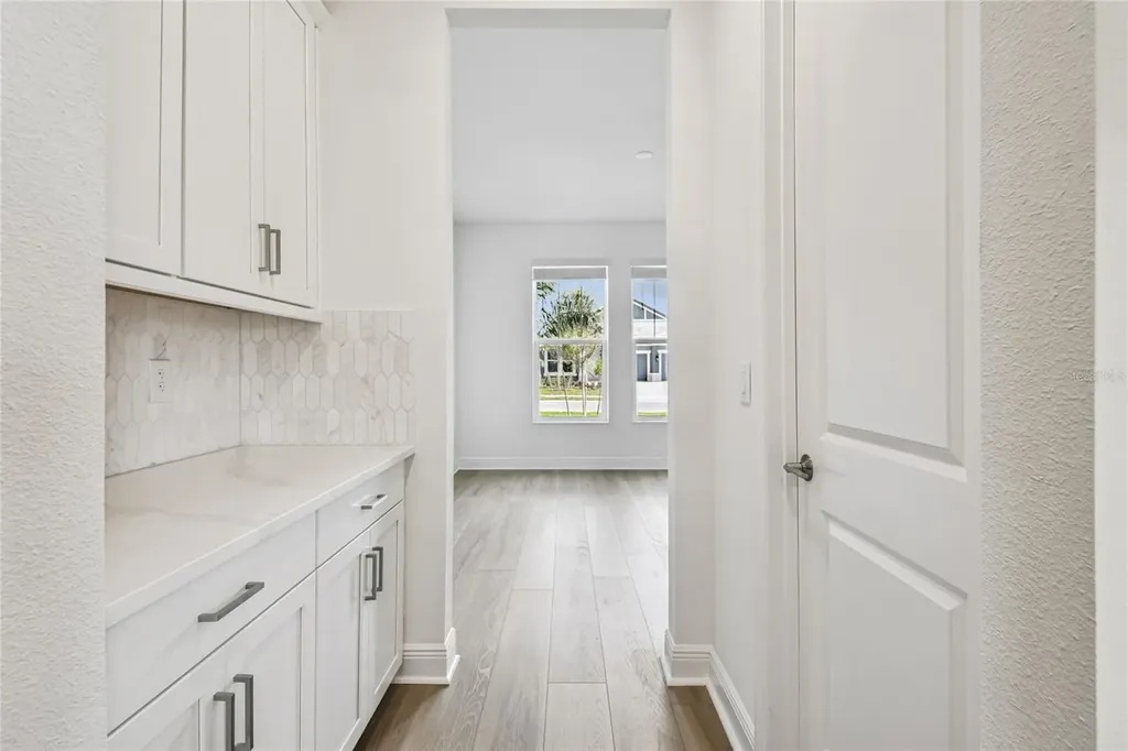 7579 Seahawk Avenue Sarasota FL 34241