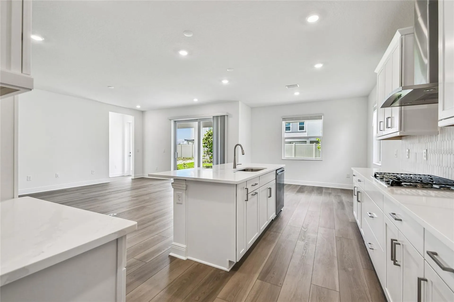 7579 Seahawk Avenue Sarasota FL 34241