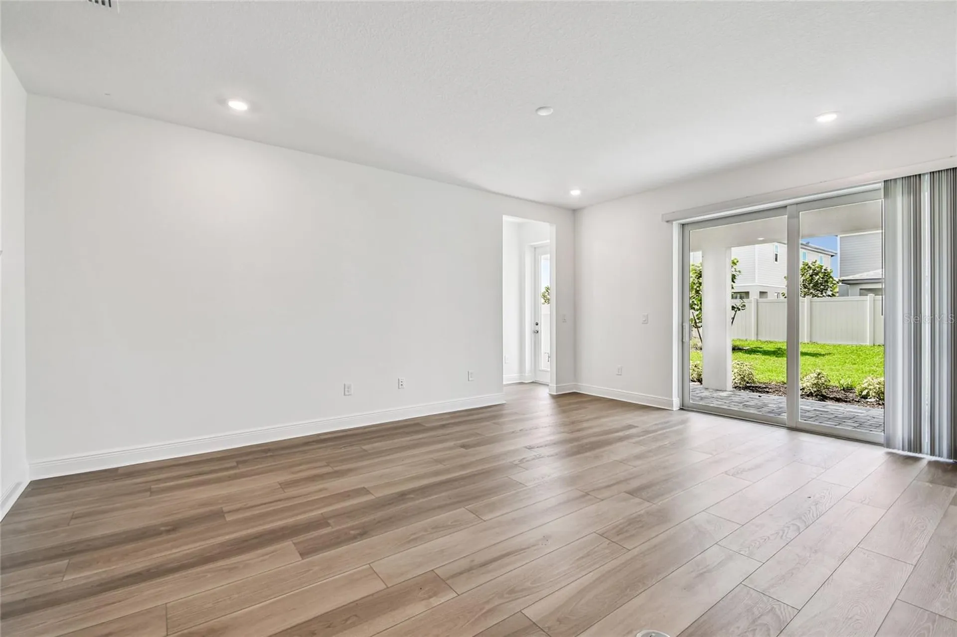 7579 Seahawk Avenue Sarasota FL 34241