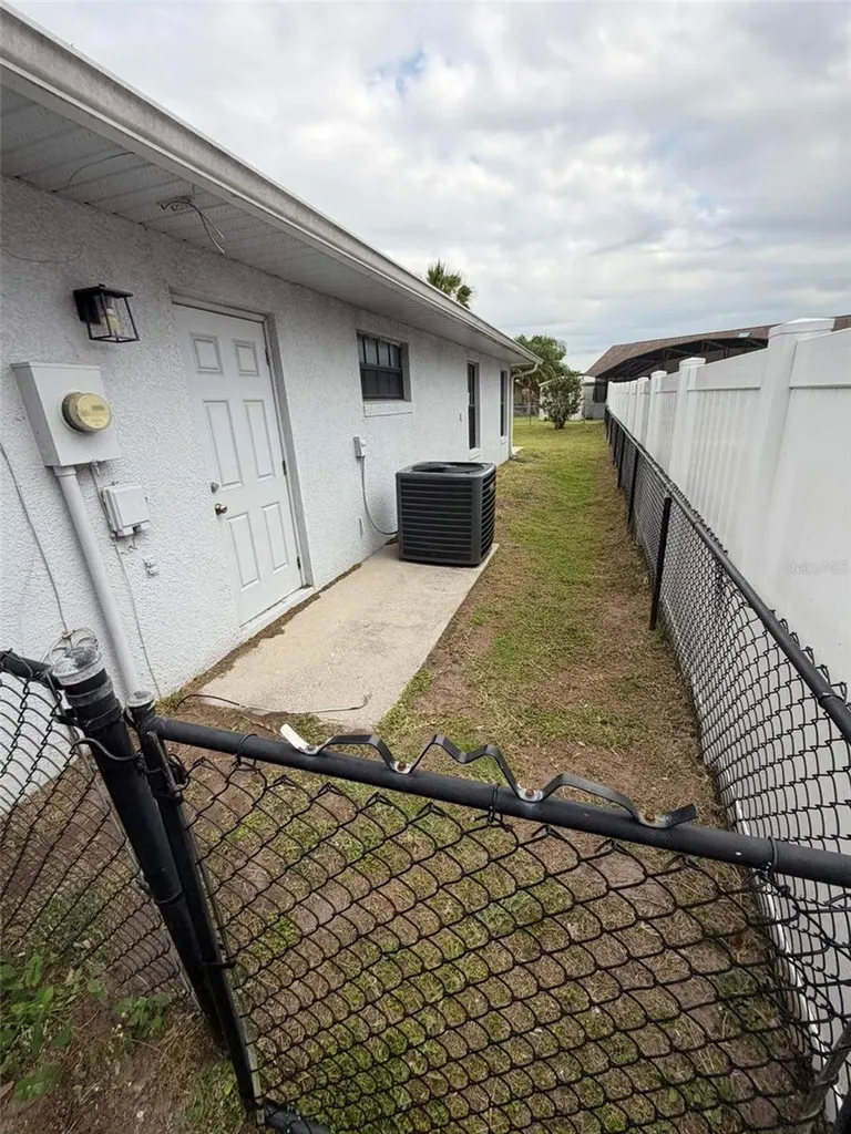 2203 Summer Raye Court St Cloud FL 34772