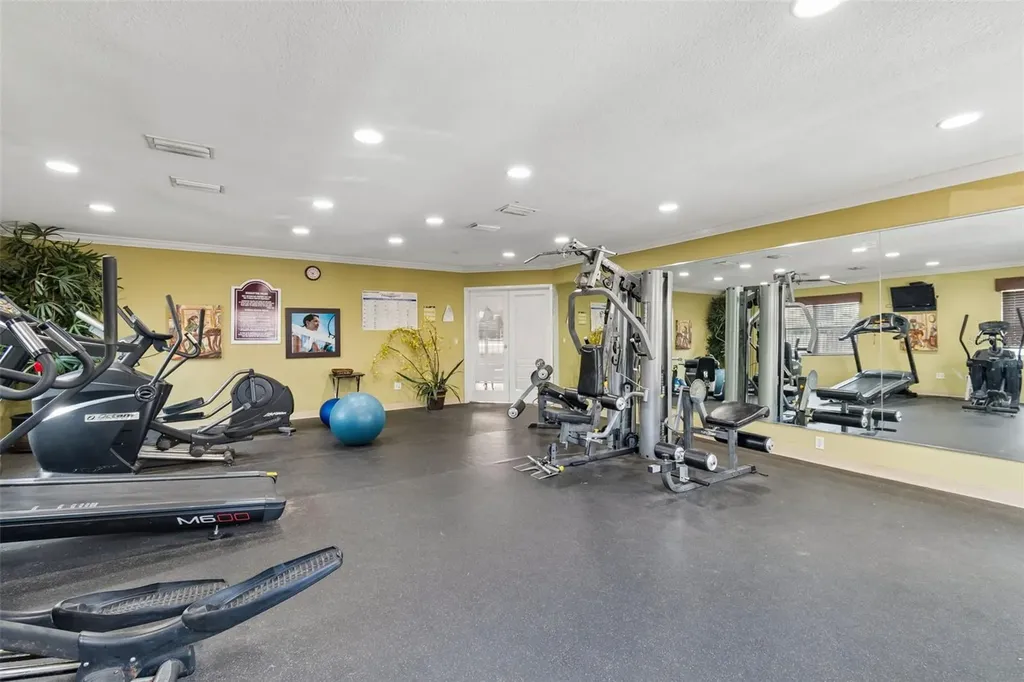 7210 N Manhattan Avenue Tampa FL 33614