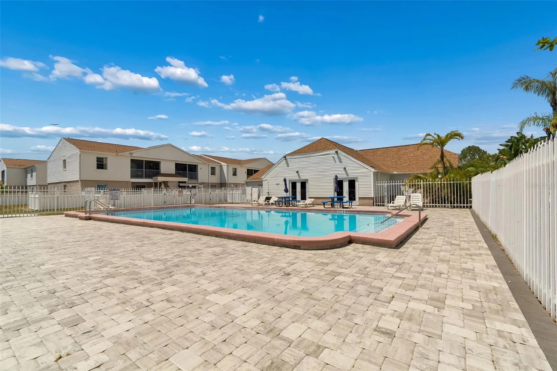 7210 N Manhattan Avenue Tampa FL 33614