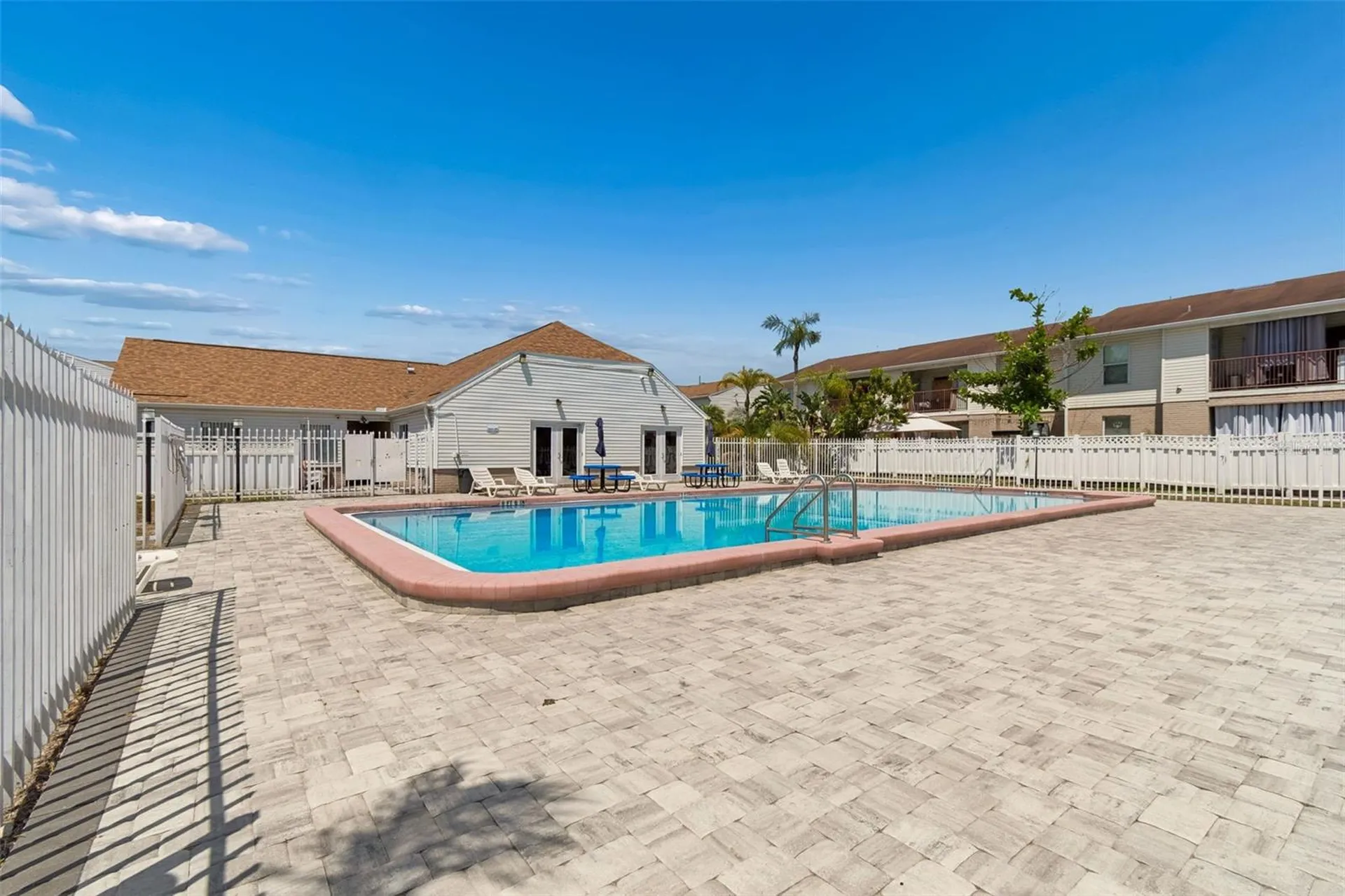7210 N Manhattan Avenue Tampa FL 33614