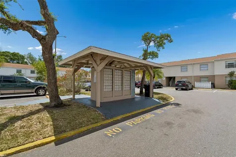 7210 N Manhattan Avenue Tampa FL 33614