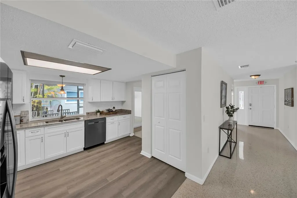 121 10th Avenue Indian Rocks Beach FL 33785