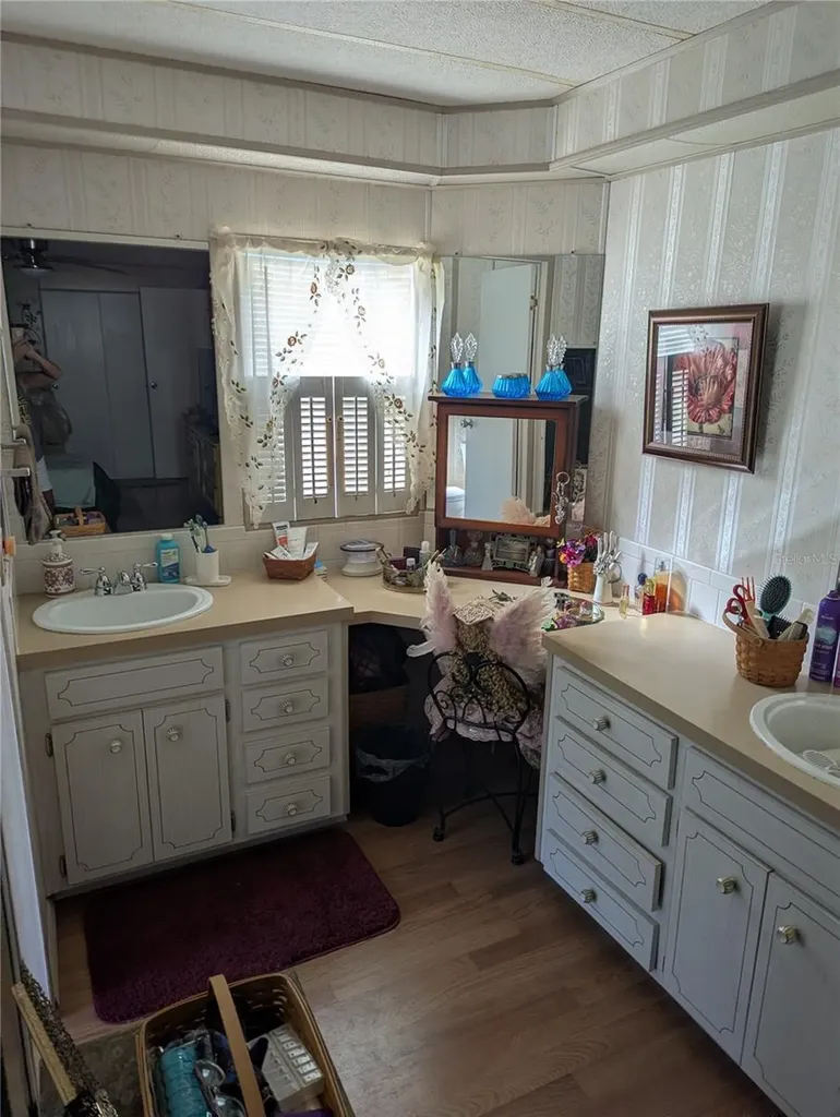 34214 Canal Drive N Pinellas Park FL 33781