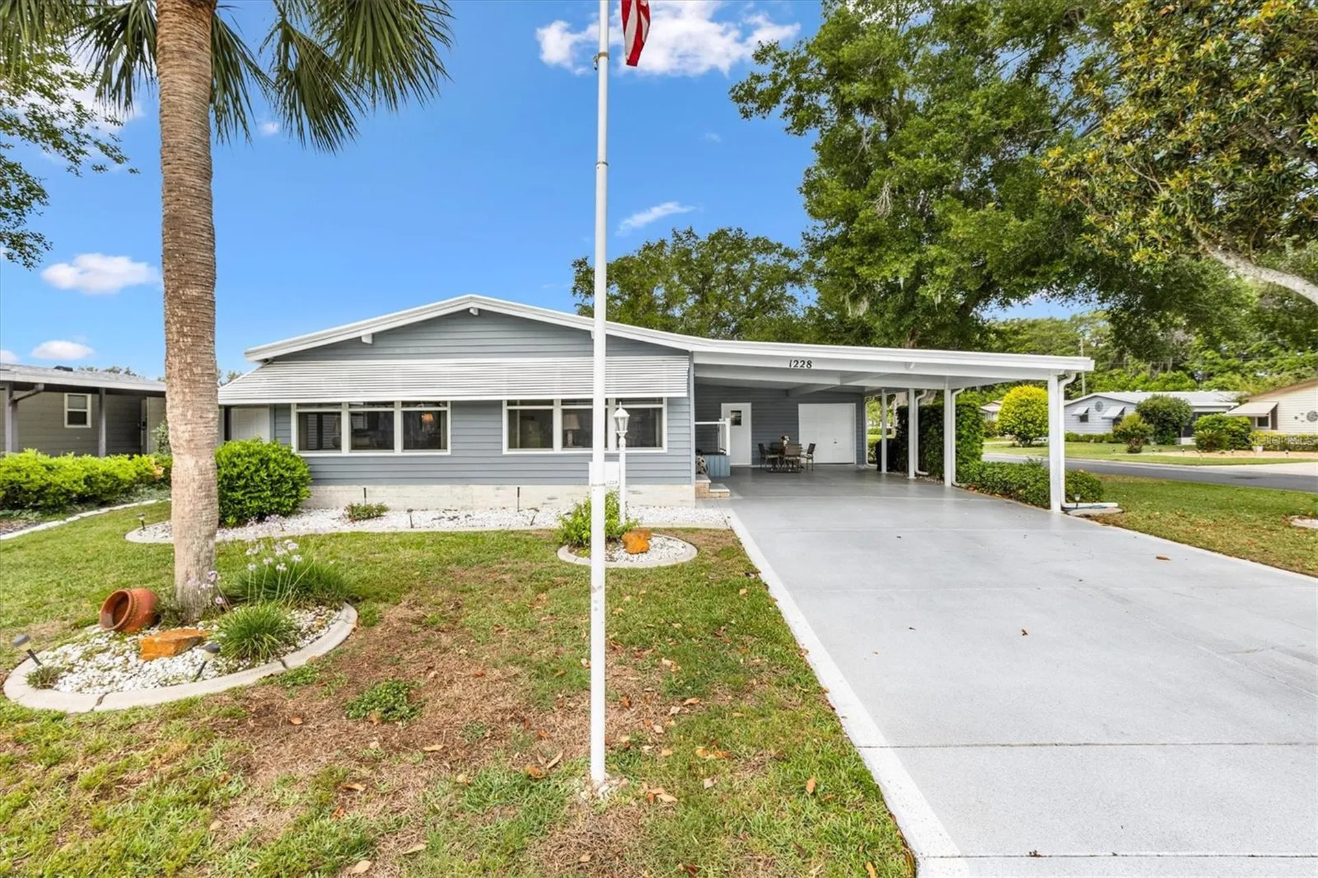 1228 Palmetto Drive The Villages FL 32159