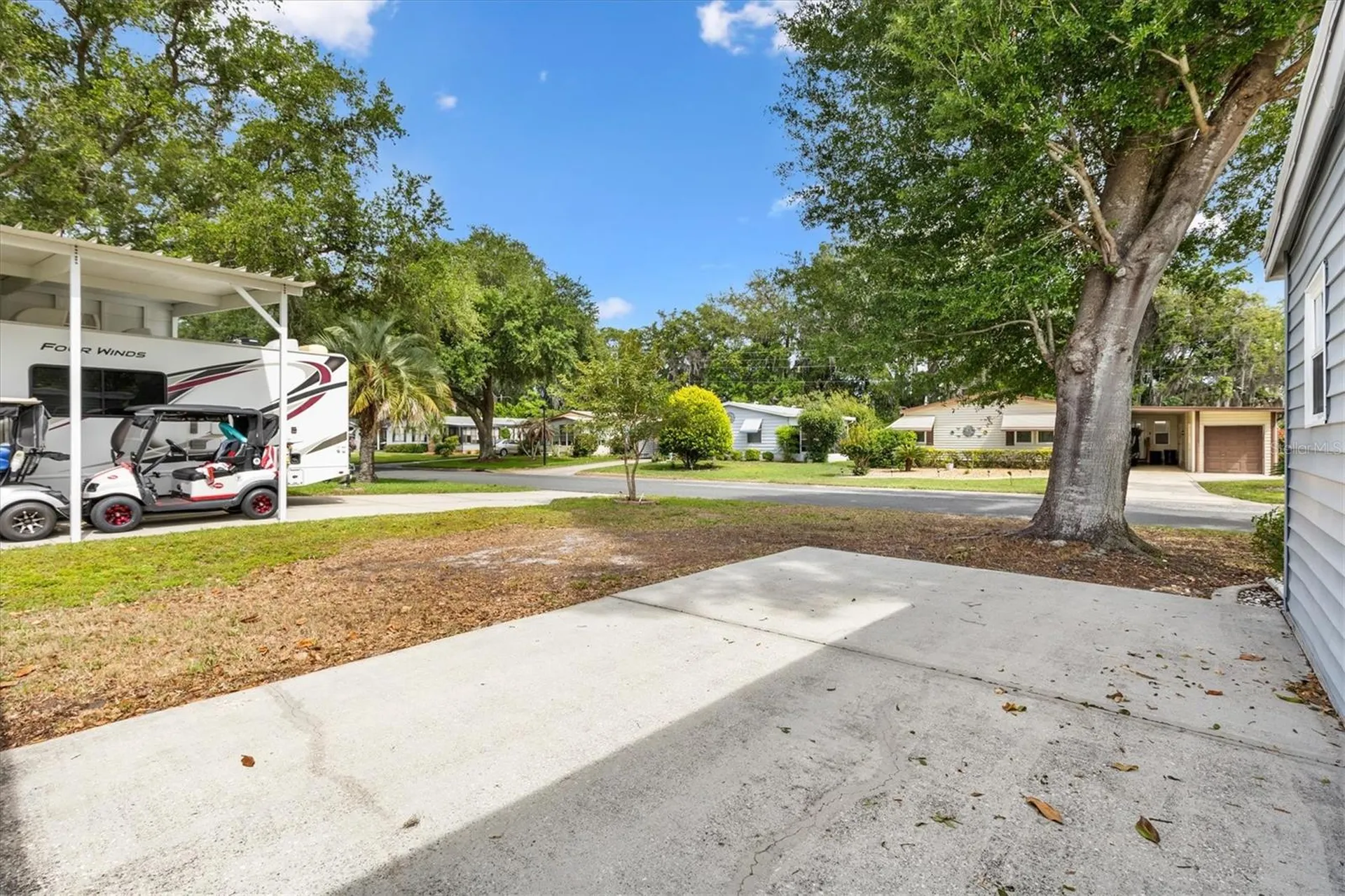 1228 Palmetto Drive The Villages FL 32159