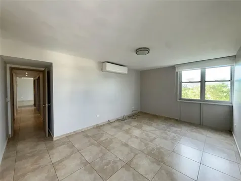 40 Calle 10 Guaynabo PR 00969