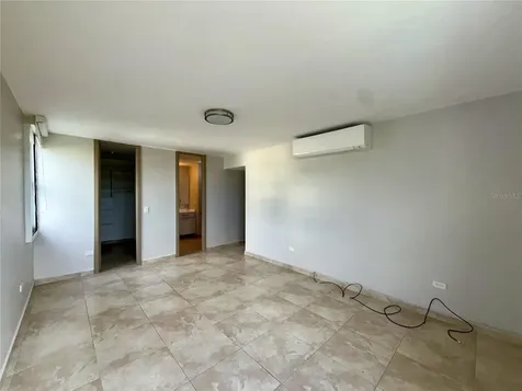 40 Calle 10 Guaynabo PR 00969