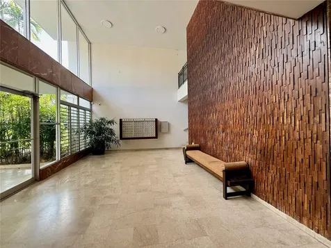 40 Calle 10 Guaynabo PR 00969