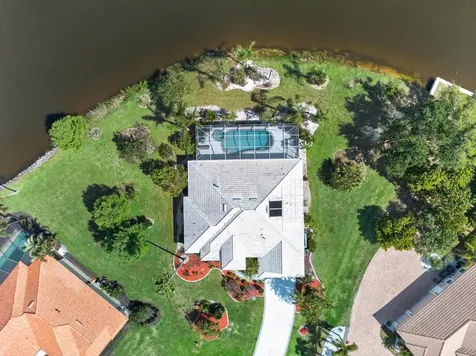 6119 9th Avenue Circle NE Bradenton FL 34212