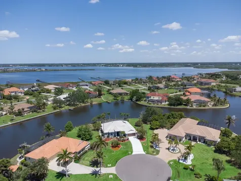 6119 9th Avenue Circle NE Bradenton FL 34212
