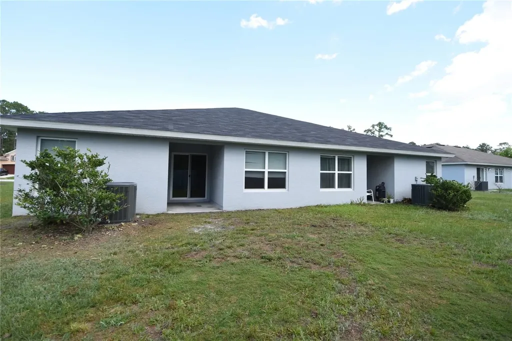 21 Seward Trail E Palm Coast FL 32164