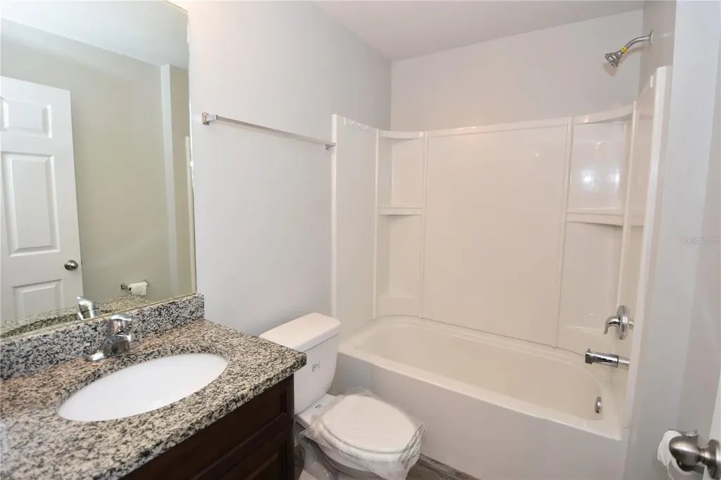 21 Seward Trail E Palm Coast FL 32164
