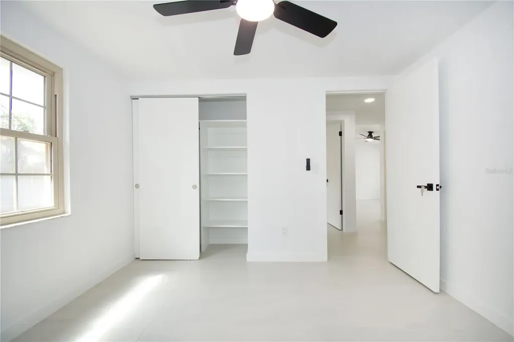 9409 Lonsdale Court Tampa FL 33615