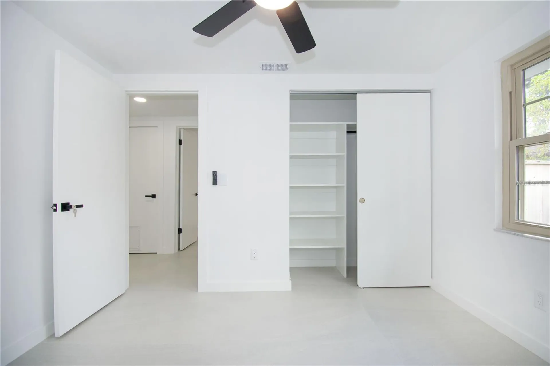 9409 Lonsdale Court Tampa FL 33615