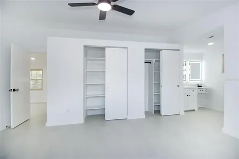 9409 Lonsdale Court Tampa FL 33615