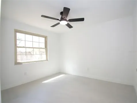 9409 Lonsdale Court Tampa FL 33615