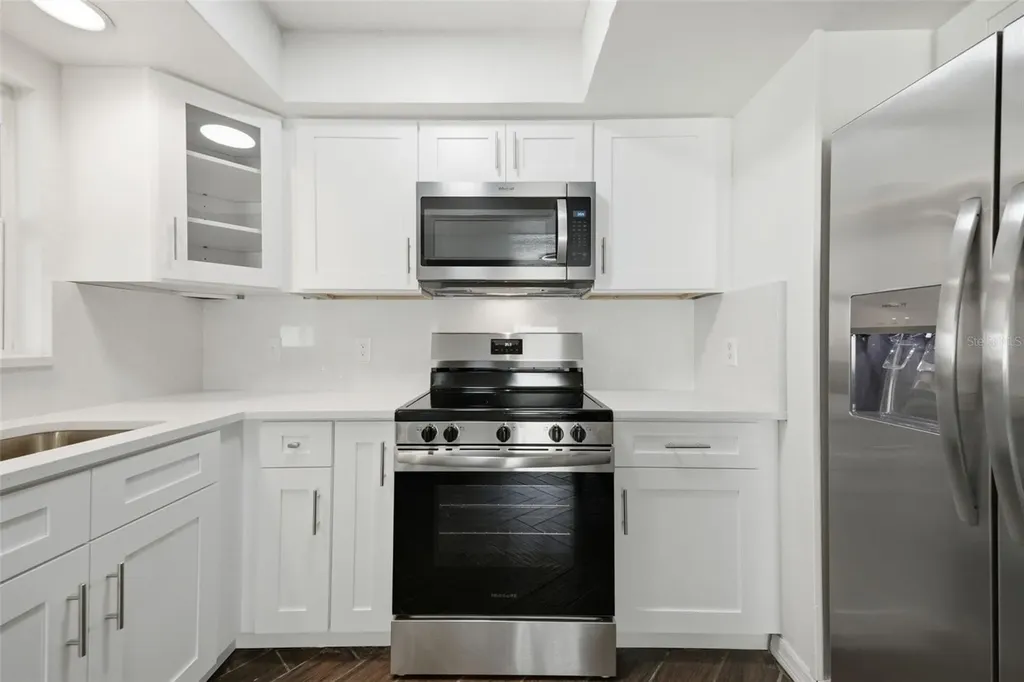 1065 Foxwood Drive Lutz FL 33549