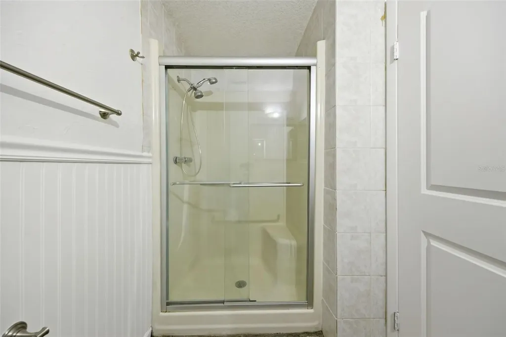 1065 Foxwood Drive Lutz FL 33549