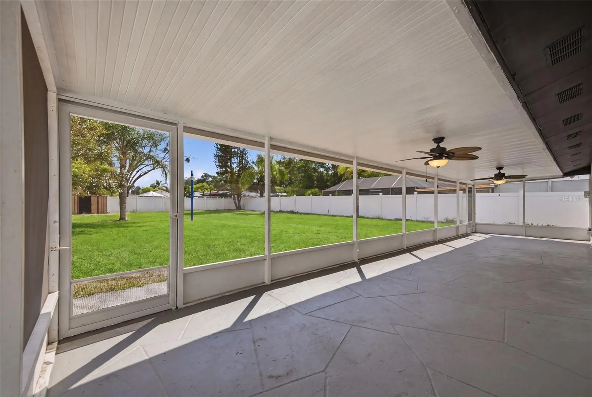 1065 Foxwood Drive Lutz FL 33549