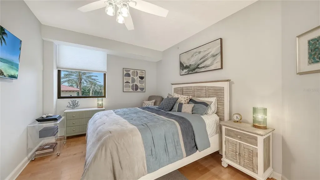 1241 Gulf Of Mexico Drive Longboat Key FL 34228