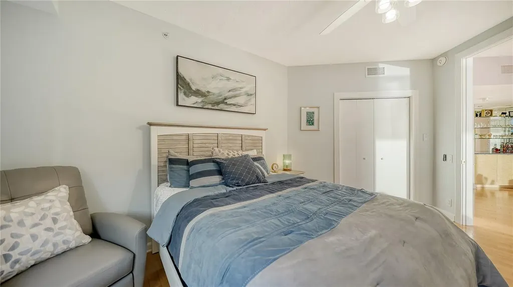 1241 Gulf Of Mexico Drive Longboat Key FL 34228