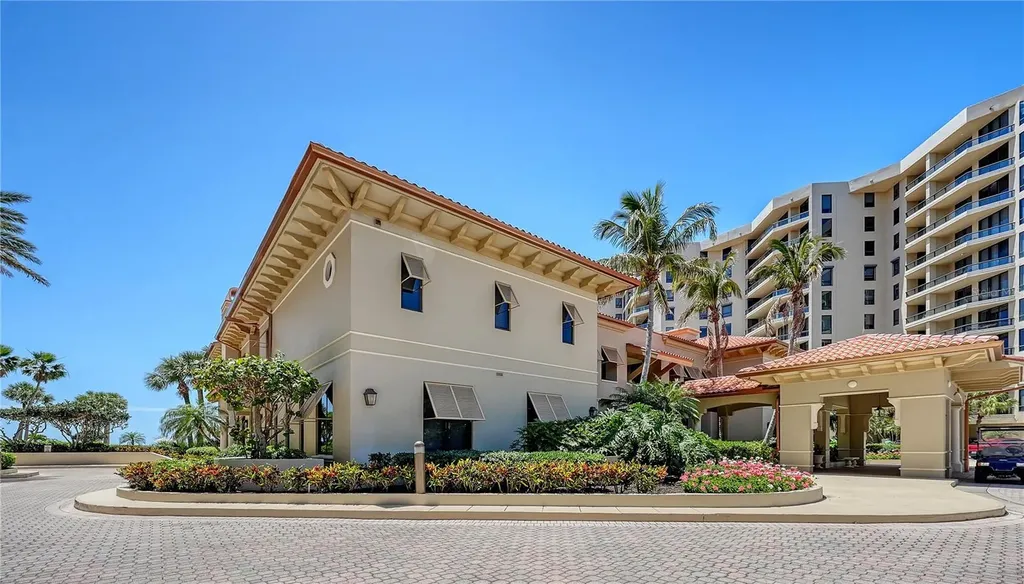 1241 Gulf Of Mexico Drive Longboat Key FL 34228