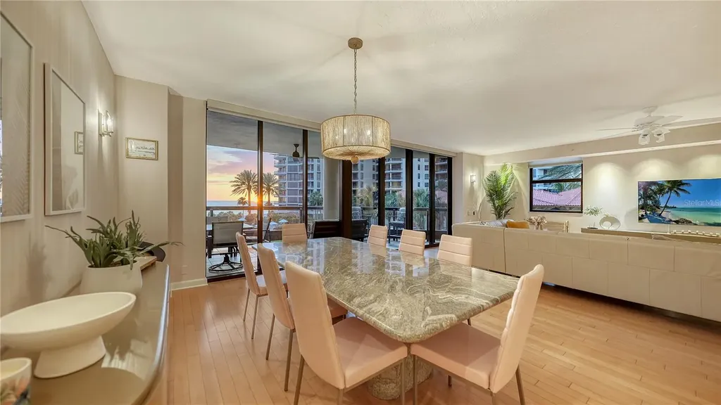 1241 Gulf Of Mexico Drive Longboat Key FL 34228