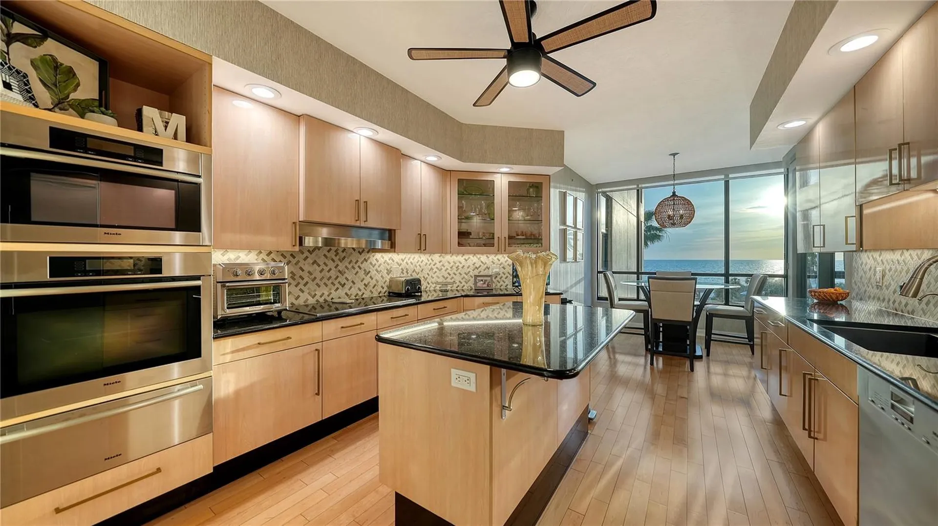 1241 Gulf Of Mexico Drive Longboat Key FL 34228