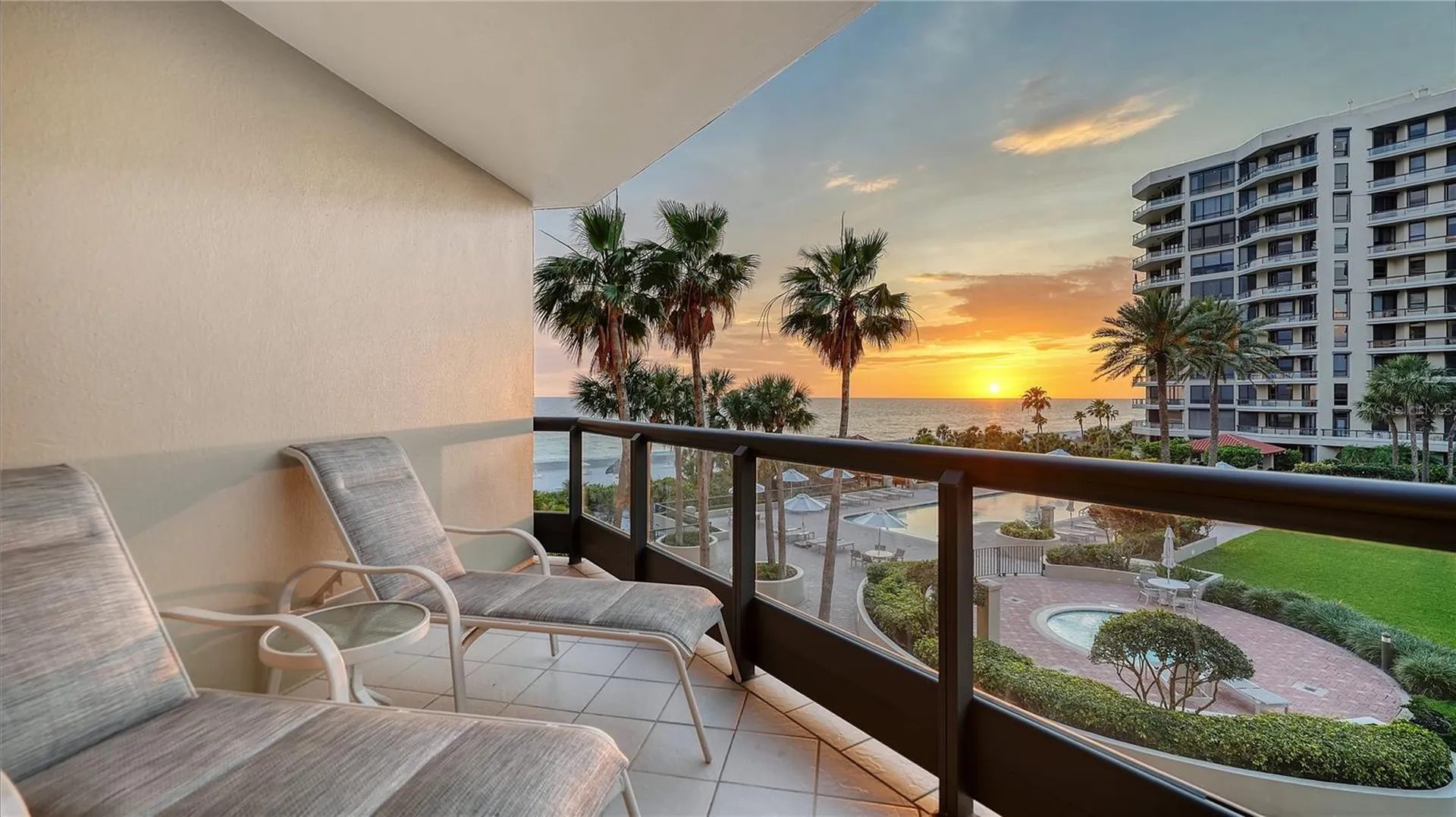 1241 Gulf Of Mexico Drive Longboat Key FL 34228