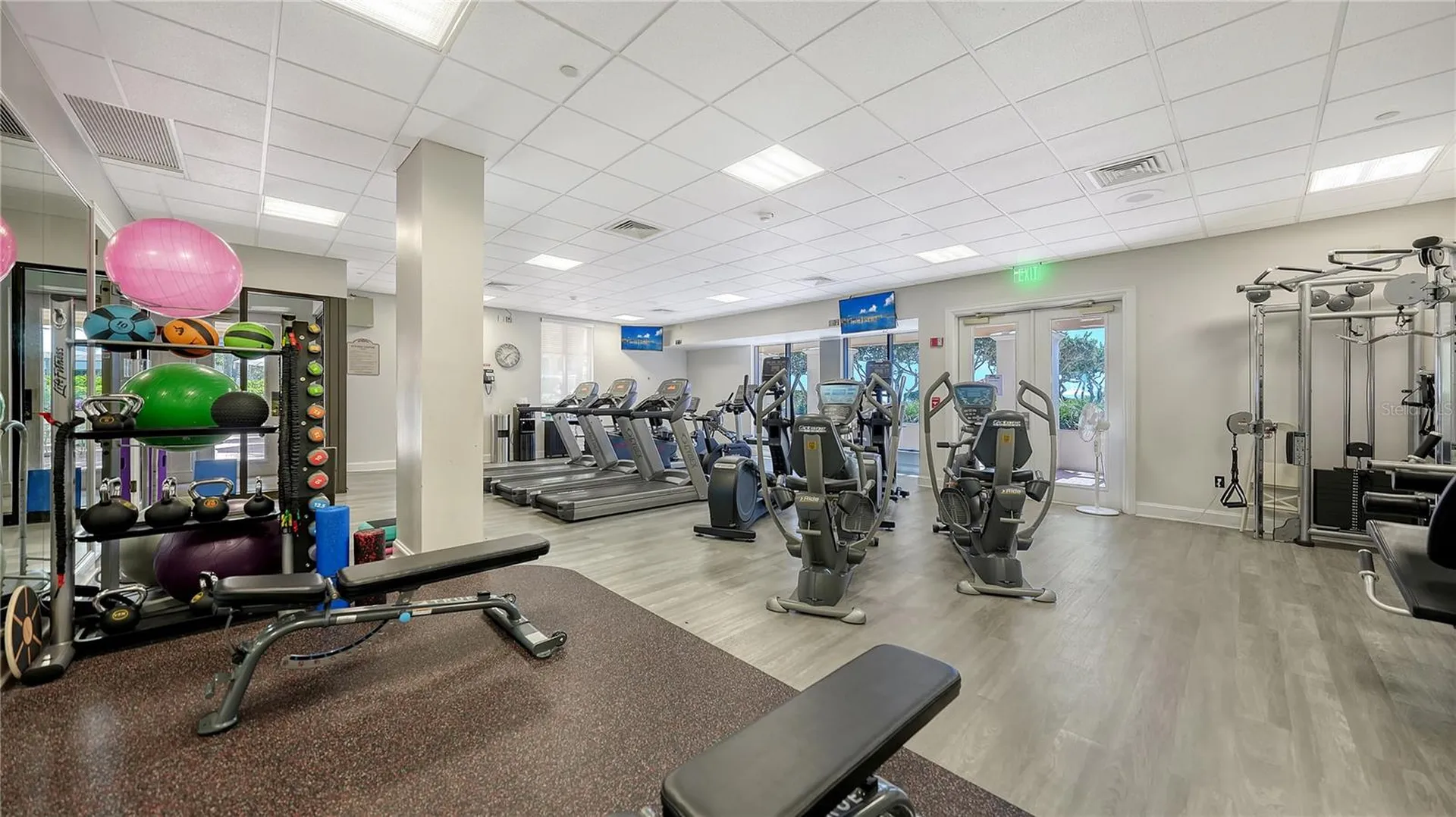 1241 Gulf Of Mexico Drive Longboat Key FL 34228