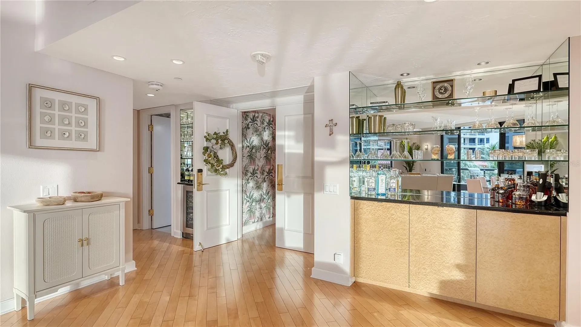 1241 Gulf Of Mexico Drive Longboat Key FL 34228