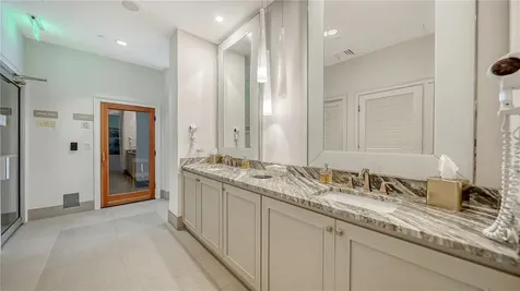 1241 Gulf Of Mexico Drive Longboat Key FL 34228