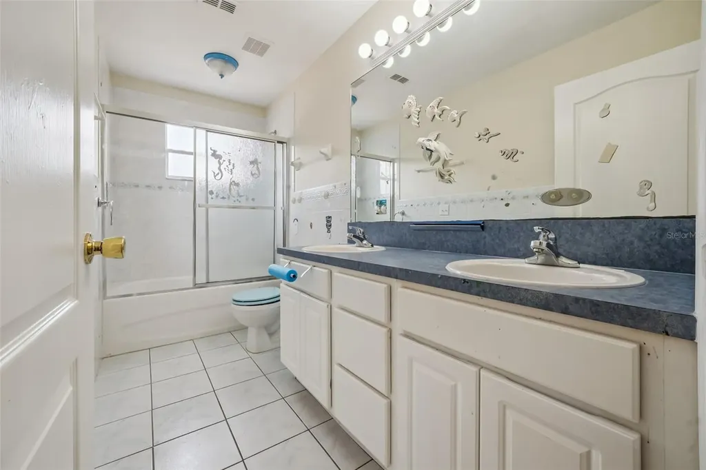 106 Castleford Way Kissimmee FL 34758
