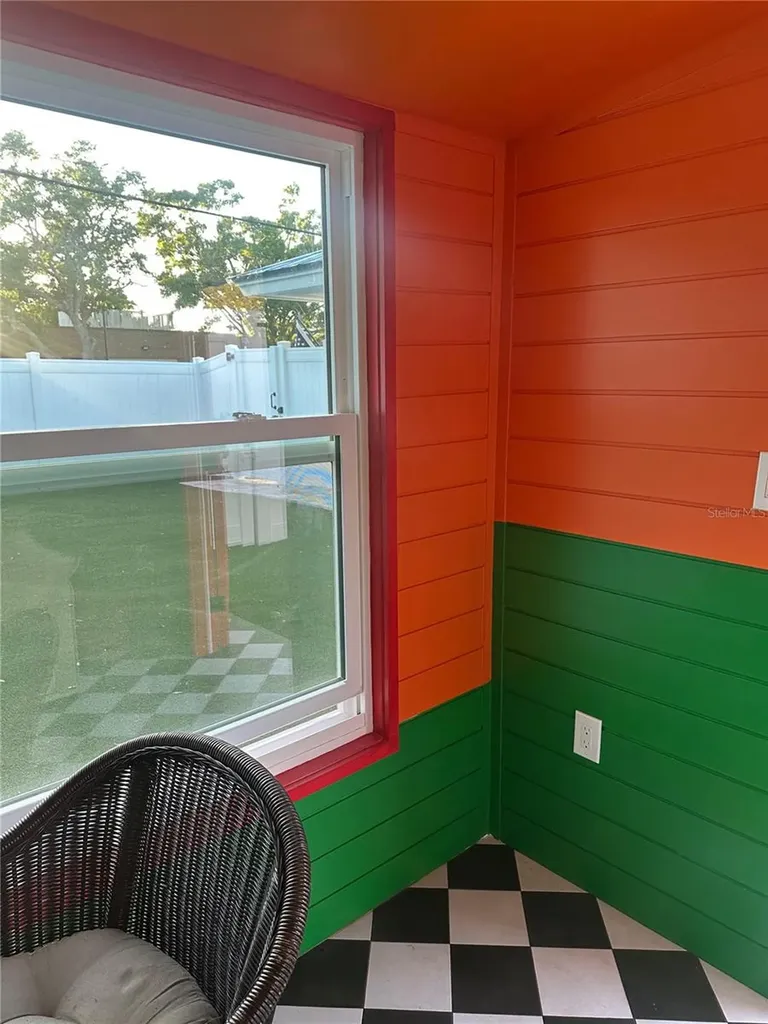 905 Patricia Avenue Dunedin FL 34698