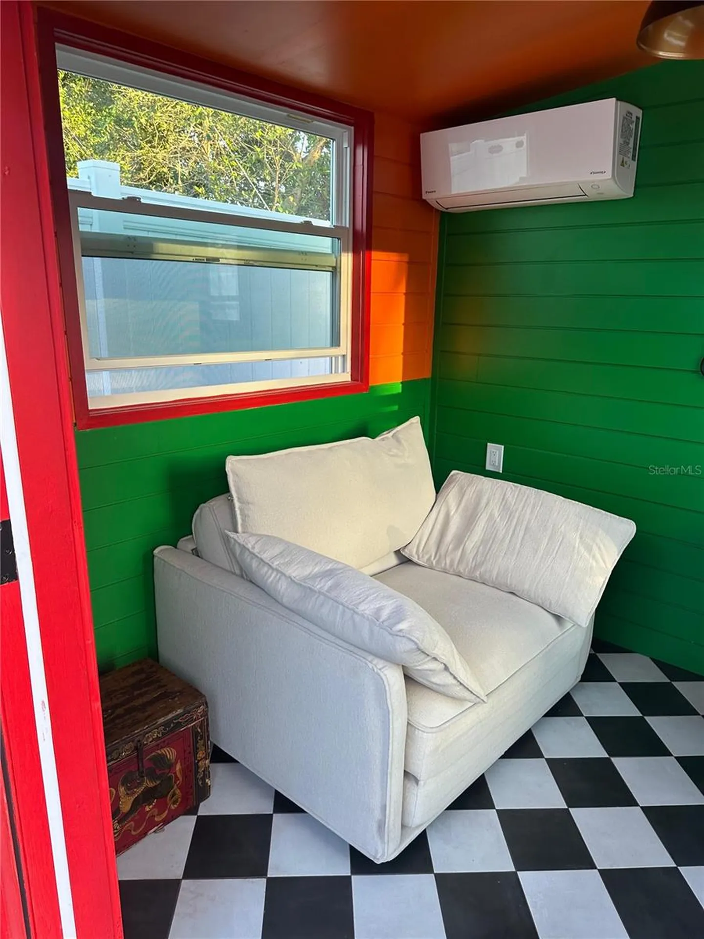 905 Patricia Avenue Dunedin FL 34698
