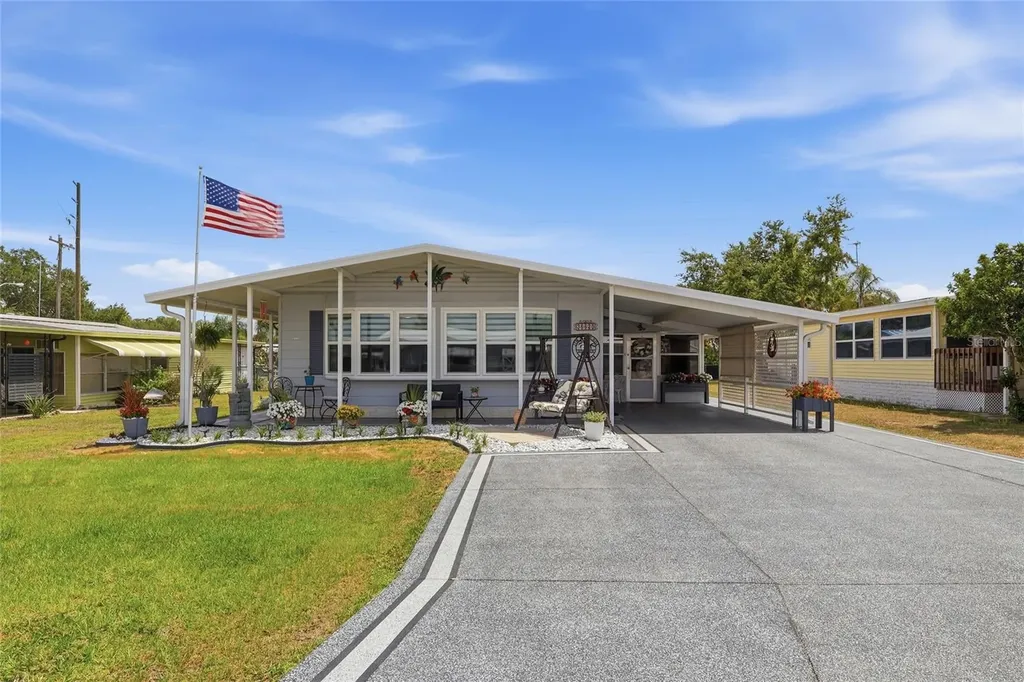 36620 Kay Avenue Zephyrhills FL 33542