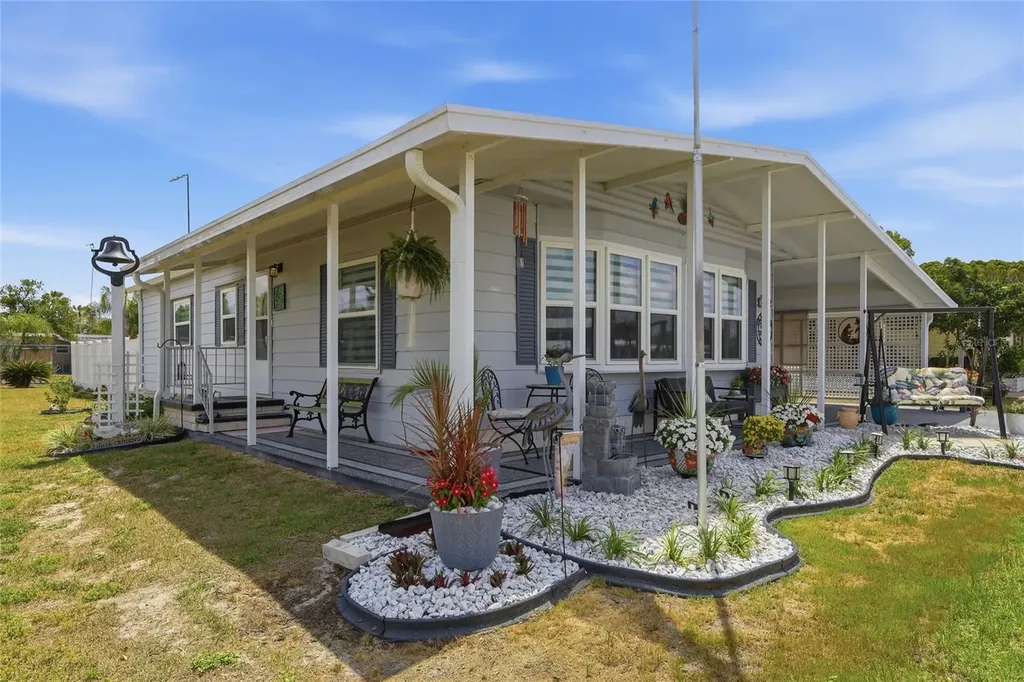 36620 Kay Avenue Zephyrhills FL 33542