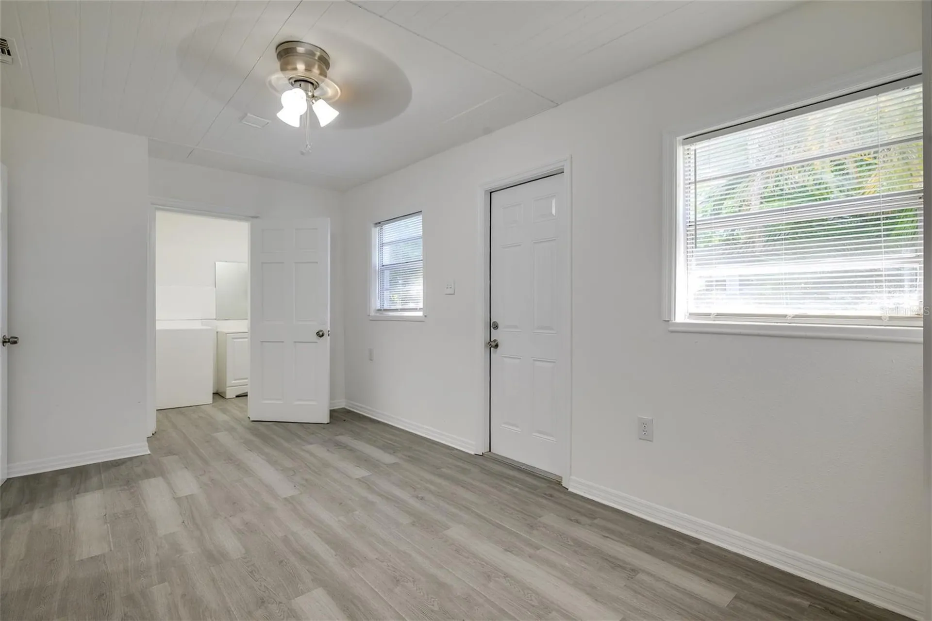 1709 W Comanche Avenue Tampa FL 33603