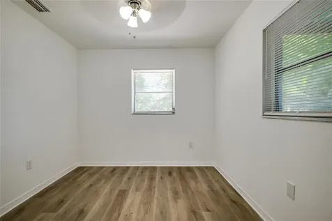 1709 W Comanche Avenue Tampa FL 33603